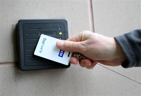 swiping a rfid card